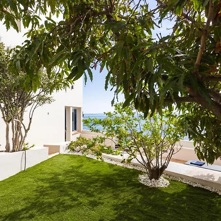 Home2book Stunning Beachfront House With Sea Views Сasa de vacaciones Candelaria